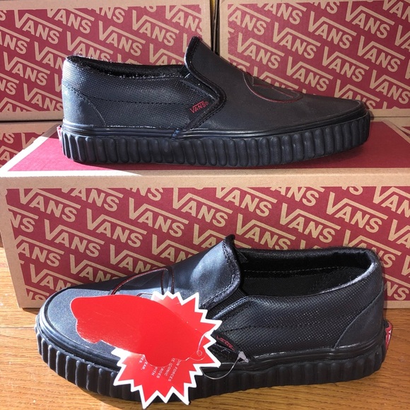 Vans Classic Slip on Marvel women’s NEW - Picture 4 of 11